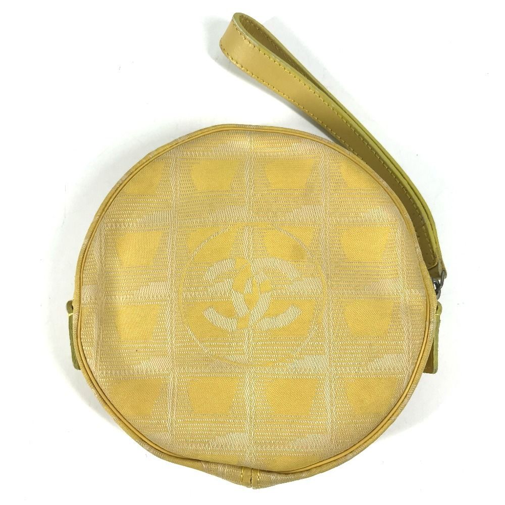 Chanel Makeup Pouch CC Logo Nylon Yellow — view 2
