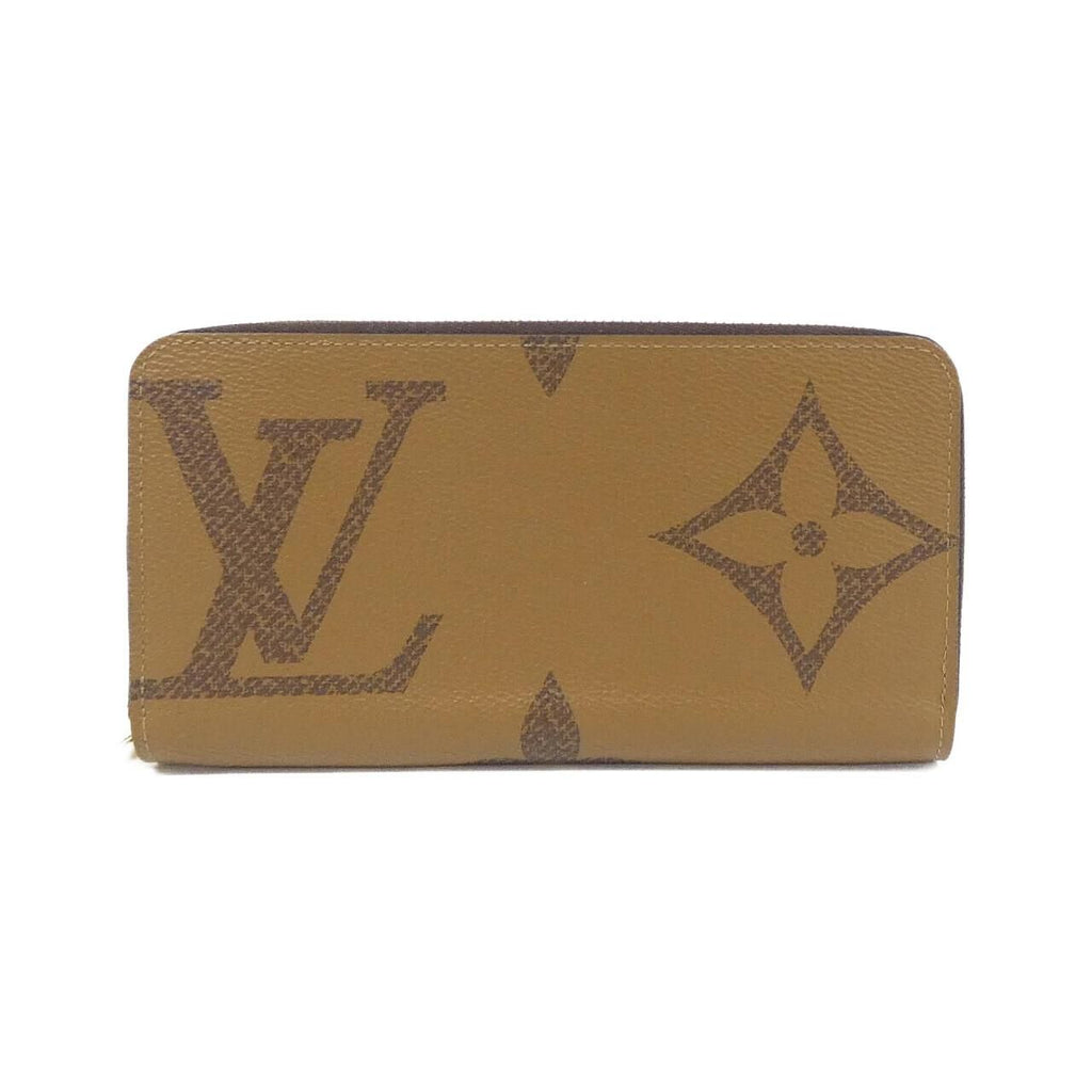 Louis Vuitton Monogram Giant Zippy Wallet