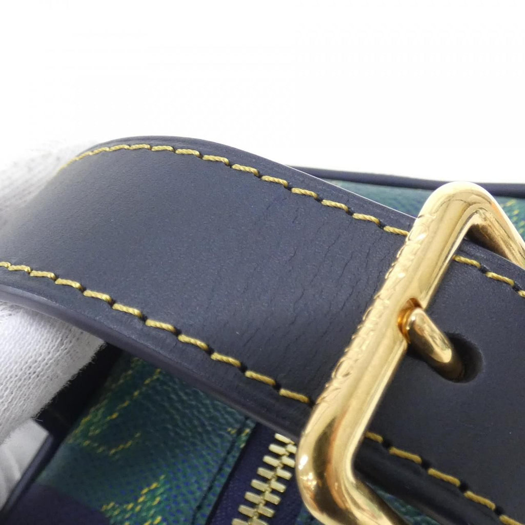 Louis Vuitton Monogram Heritage Rocker Dopp Kit Pouch — view 4