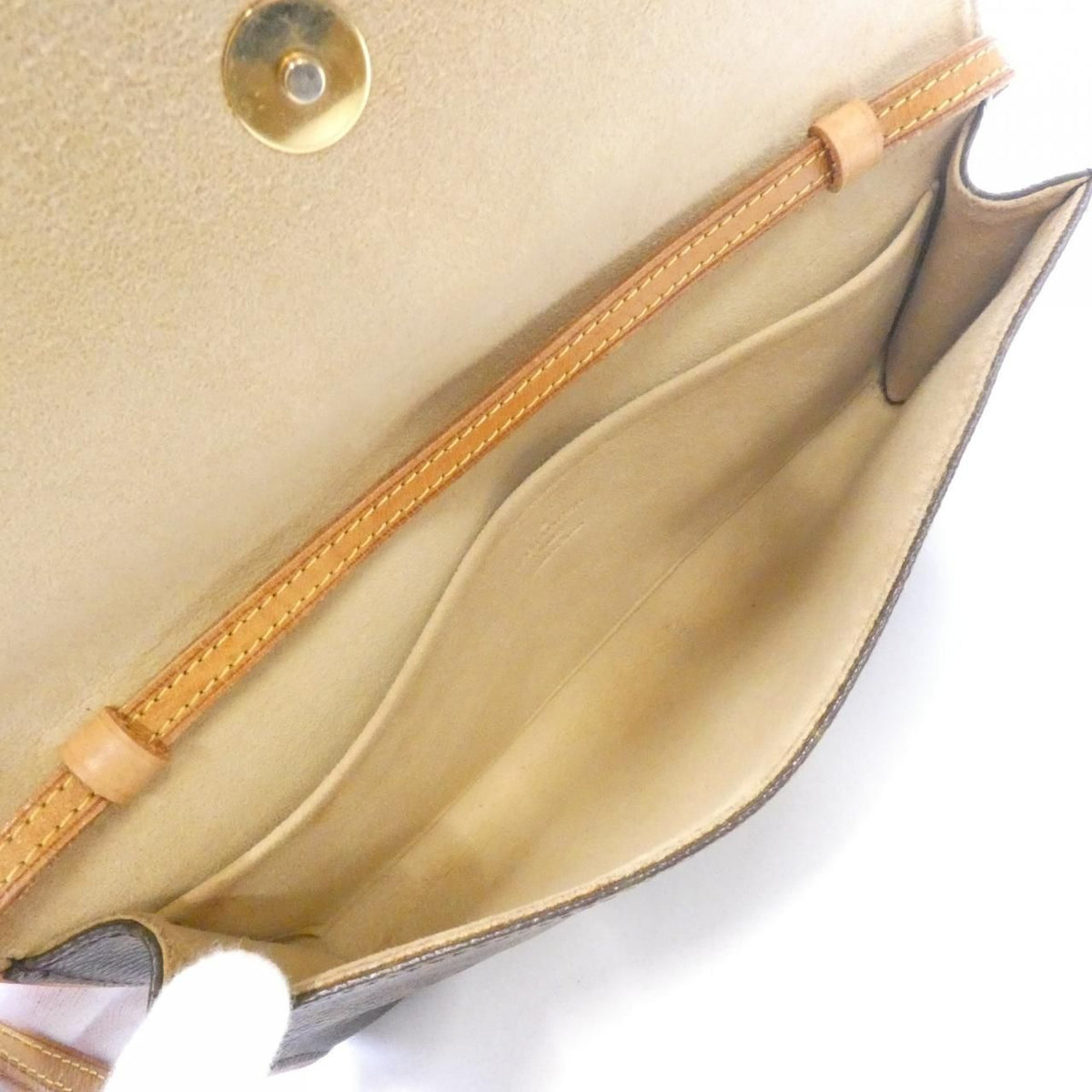 Louis Vuitton Monogram Pochette Twin GM Shoulder — view 8