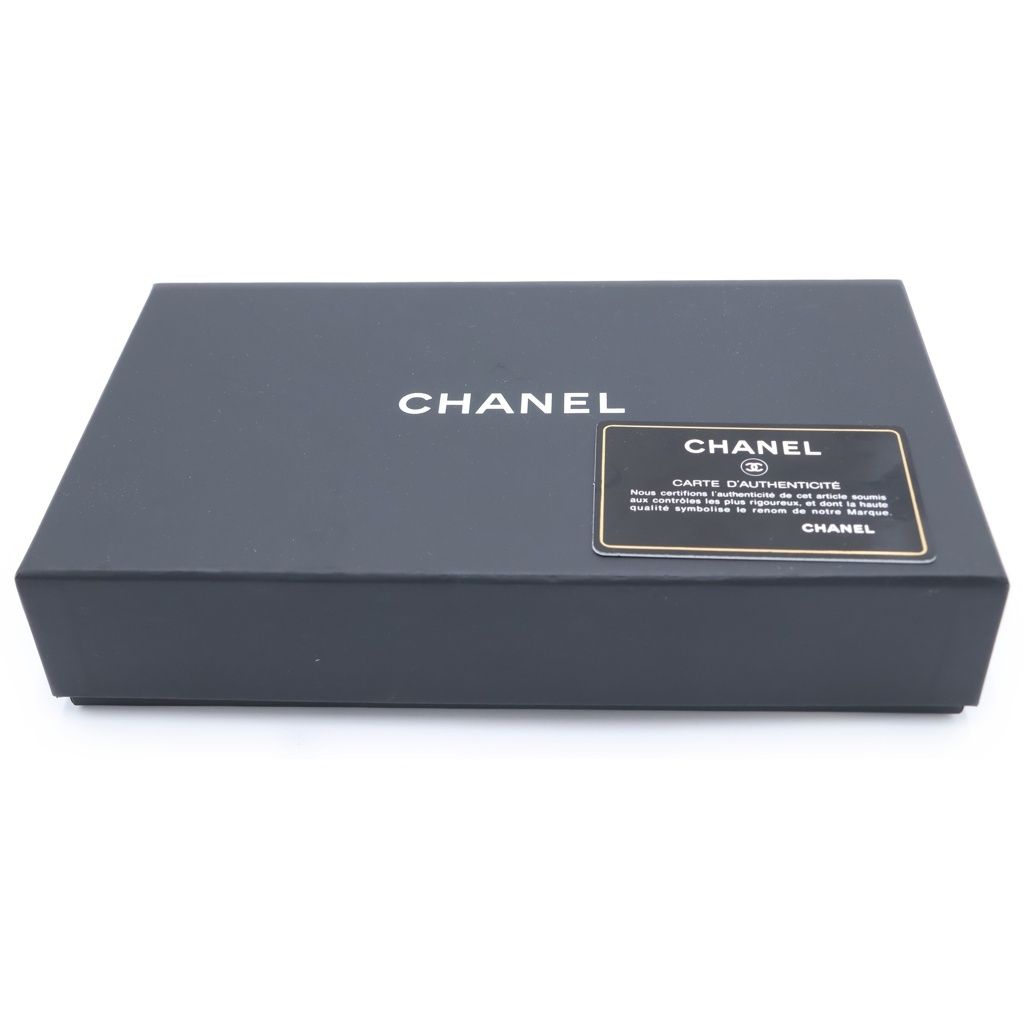 Chanel Zip Around Wallet Lambskin Silver — view 6