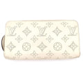 Louis Vuitton Monogram Mahina Zippy Wallet Blanc Card Case White Leather Silver