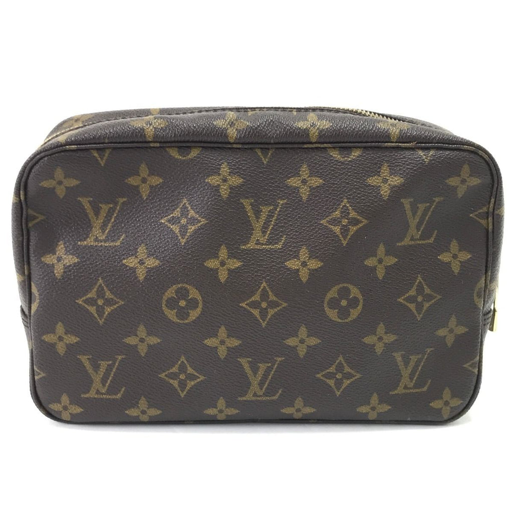 Louis Vuitton Cosmetic Pouch Monogram Trousse Toilette 23 — view 3