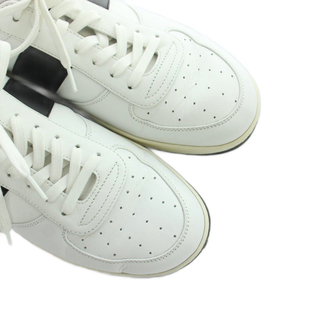 Louis Vuitton Rivoli Line Sneakers Low Cut Logo Shoes Leather 6 White — view 3