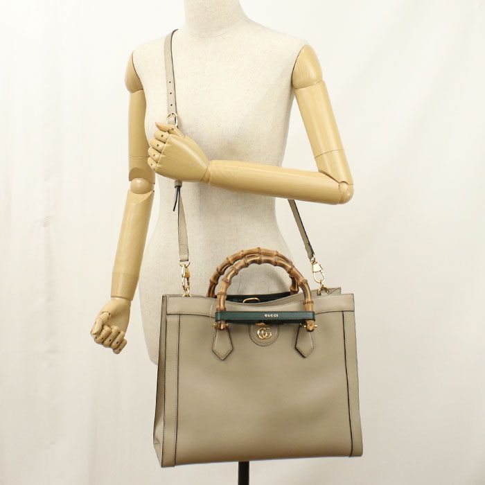 Gucci 2-Way Diana Tote Leather — view 8