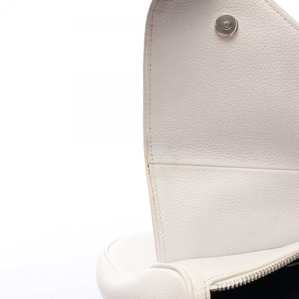 Dior Waist Bag White Leather — view 5
