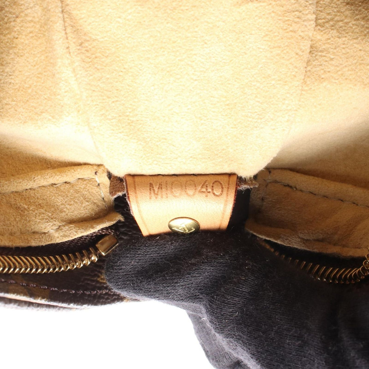 Louis Vuitton Shoulder Bag Looping GM Canvas Leather — view 5