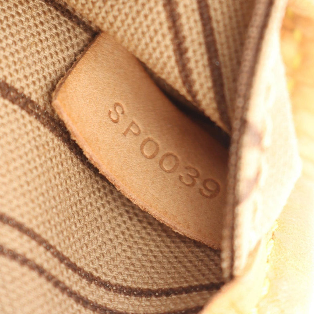 Louis Vuitton Tote Neverfull MM Monogram Canvas Leather — view 5