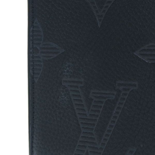 Louis Vuitton Vavin NV Clutch — view 9