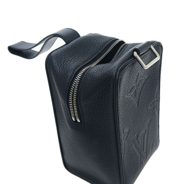 Louis Vuitton Vavin NV Clutch — view 7