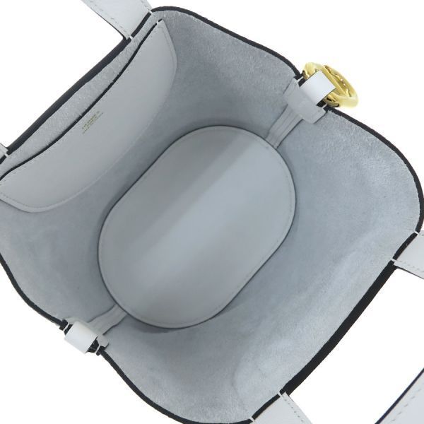 Hermes in the Loop 18 Clutch — view 2