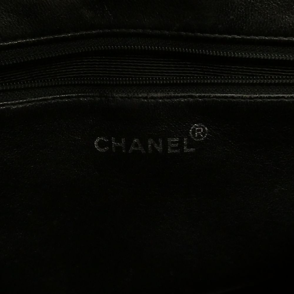 Chanel Jumbo CC Logo Tote 1 Piece Reissue Caviar Leather — view 6