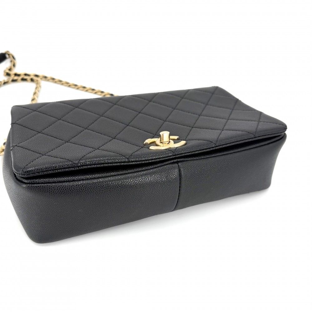 Chanel 2-Way Quilted CC Logo Shoulder Bag Crossbody Chain Caviar Leather Black — view 3