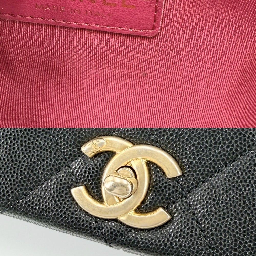Chanel 2-Way Quilted CC Logo Shoulder Bag Crossbody Chain Caviar Leather Black — view 7