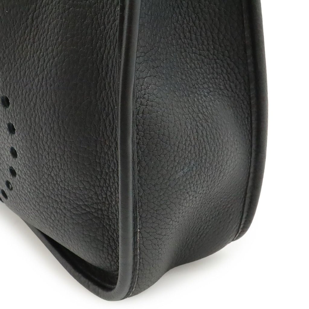Hermes Evelyne I 1 GM Shoulder Bag Taurillon Clemence Black Gold — view 8