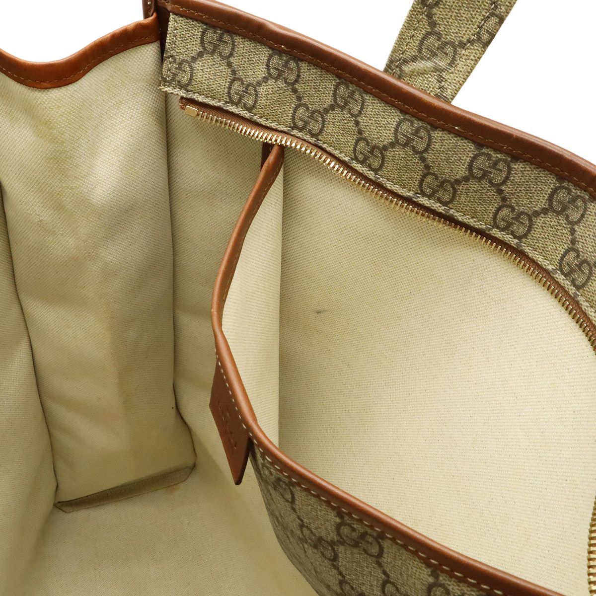 Gucci GG Supreme Tote Shoulder Bag Vertical Leather White Brown Gold — view 7