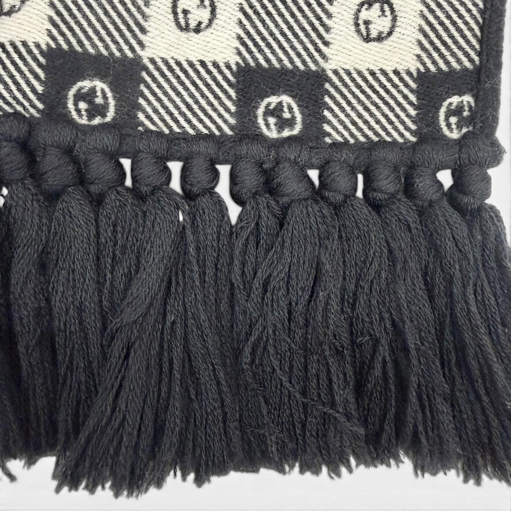 Gucci Interlocking Plaid Fringe Scarf Black Ivory 35 190 cm — view 5