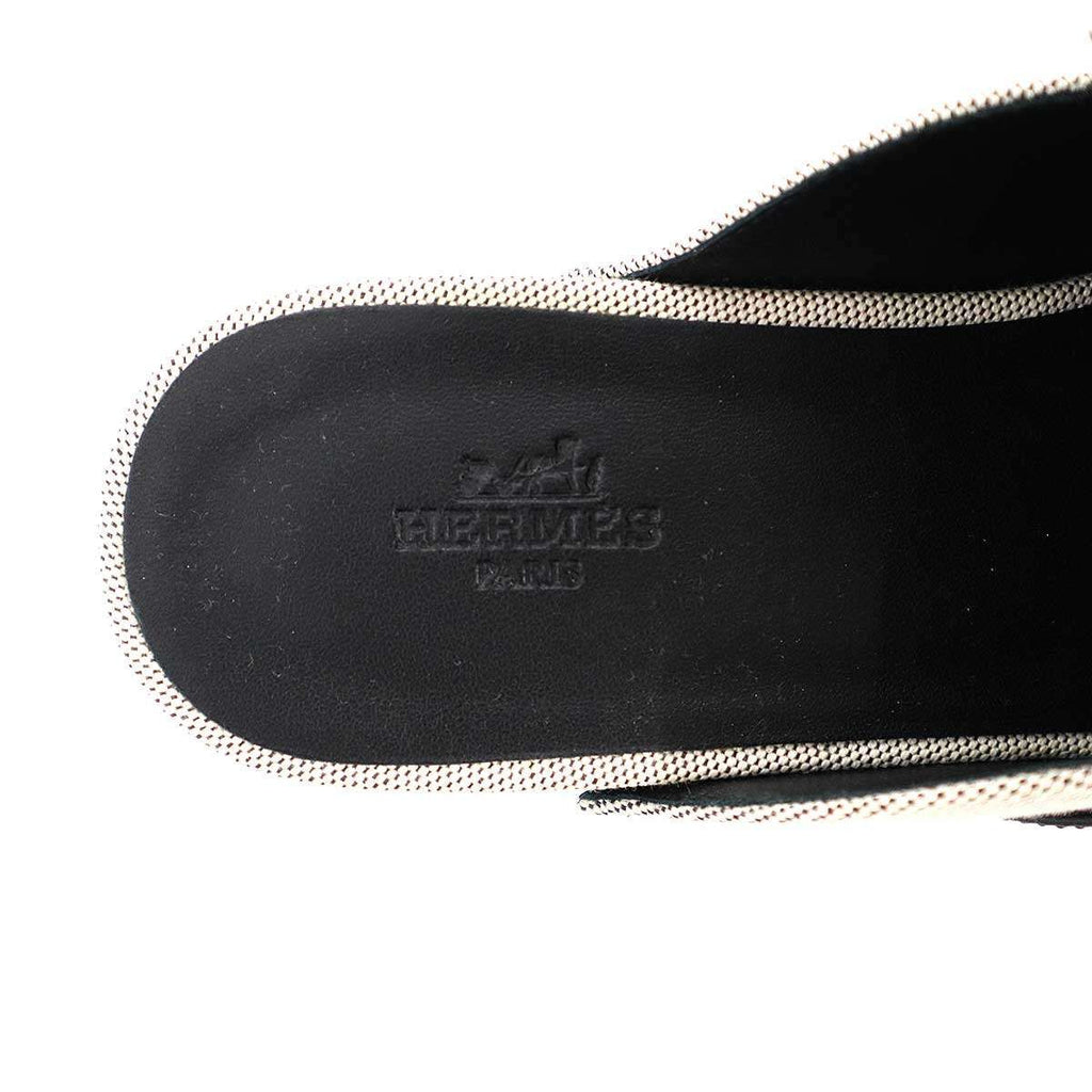 Hermes Carlotta Mule Sabo Logo Kelly Sandals Gray Black — view 5