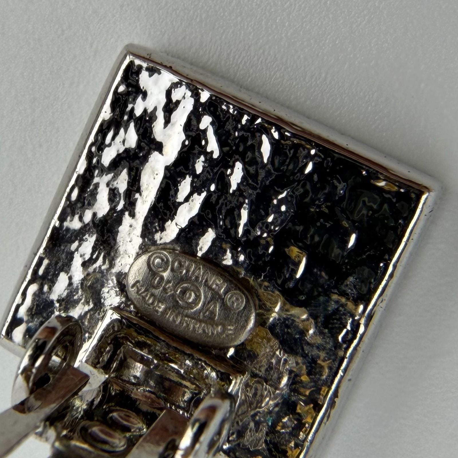 Chanel CC Logo Earrings Silver Vintage — view 4