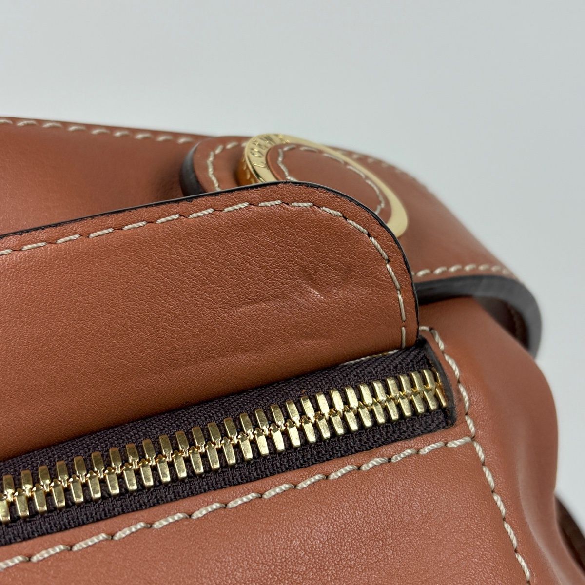 Loewe Logo Shoulder Bag Leather Brown — view 4