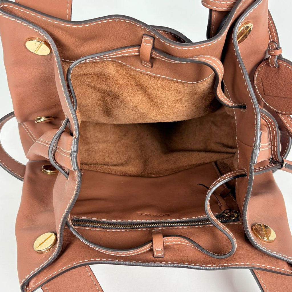 Loewe Logo Shoulder Bag Leather Brown — view 7