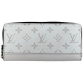 Louis Vuitton Zippy Wallet Horizontal Zip Around Taigarama Optic White
