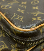 Louis Vuitton Shoulder Bag Crossbody Amazon Monogram — view 7