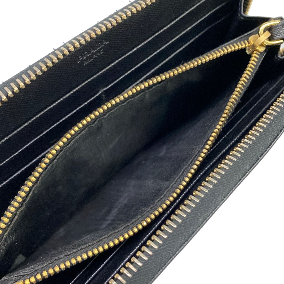 Prada Wallet Black Zip Around Leather — view 4
