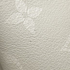 Louis Vuitton Shoulder Bag Leather Monogram Petit Noe White — view 6