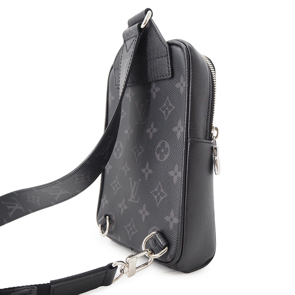 Louis Vuitton Belt Bag Monogram Eclipse Taiga Outdoor Black Taigarama — view 3