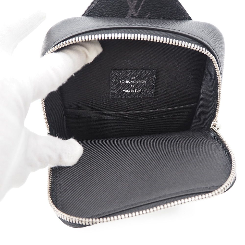Louis Vuitton Belt Bag Monogram Eclipse Taiga Outdoor Black Taigarama — view 6