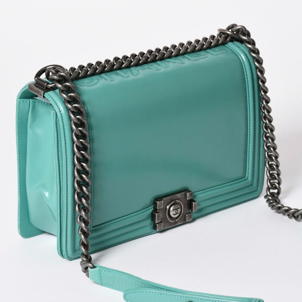 Chanel Boy Large Chain Shoulder Bag CC Logo Calfskin Turquoise — view 3