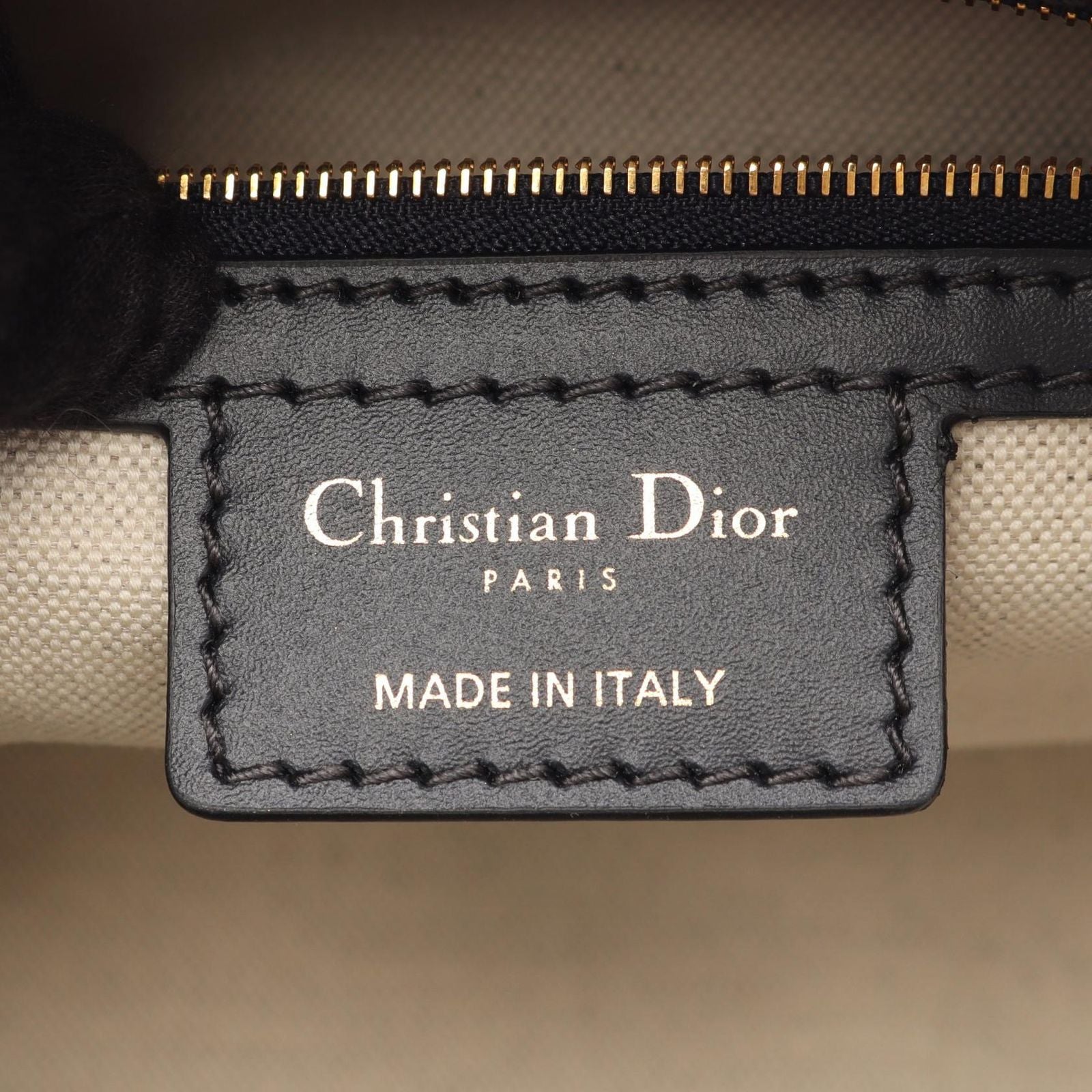 Dior D-vibe Bow Sling Bag Oblique 2-Way Navy Canvas Leather — view 4