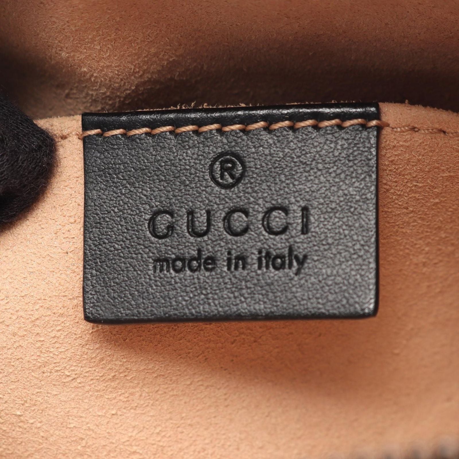 Gucci Shoulder Bag GG Marmont Quilted Black Leather — view 4