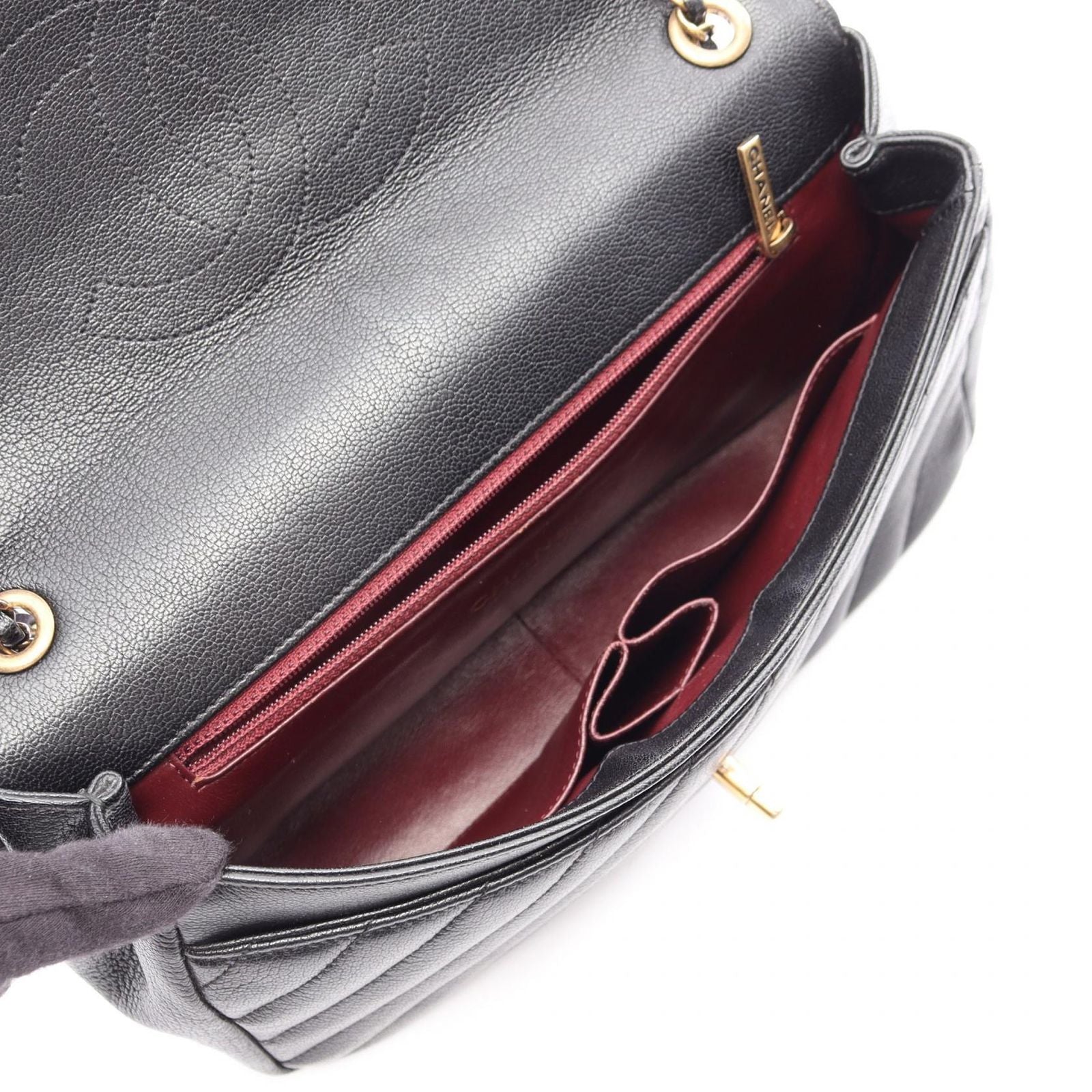 Chanel Shoulder Bag CC Logo Quilted Flap Black Leather Chain — view 3