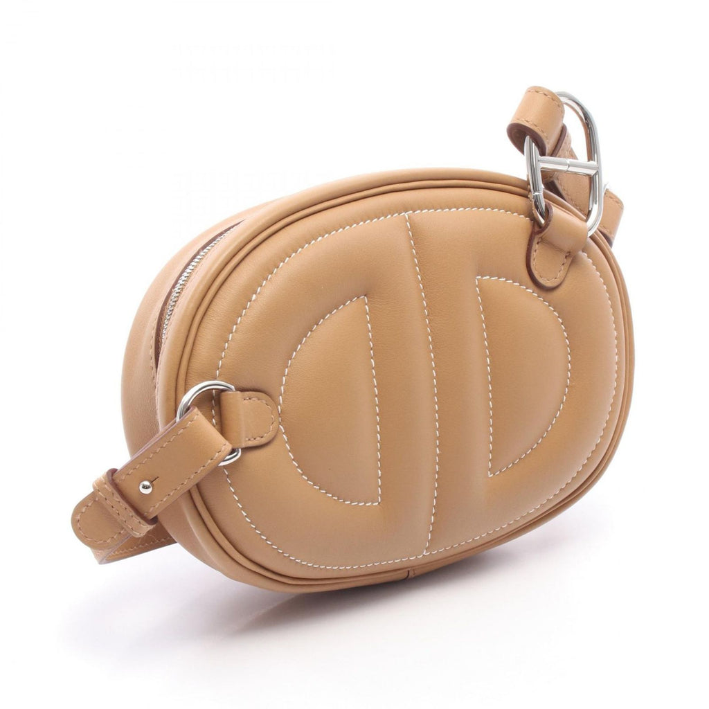 Hermes Waist Bag in the Loop Verso Sesame Leather in — view 2