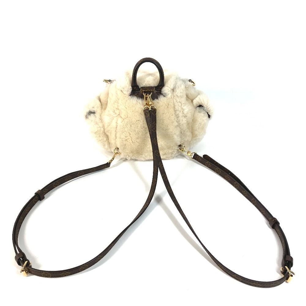 Louis Vuitton Sac Nano Teddy Backpack Shearling Cles Beige — view 2