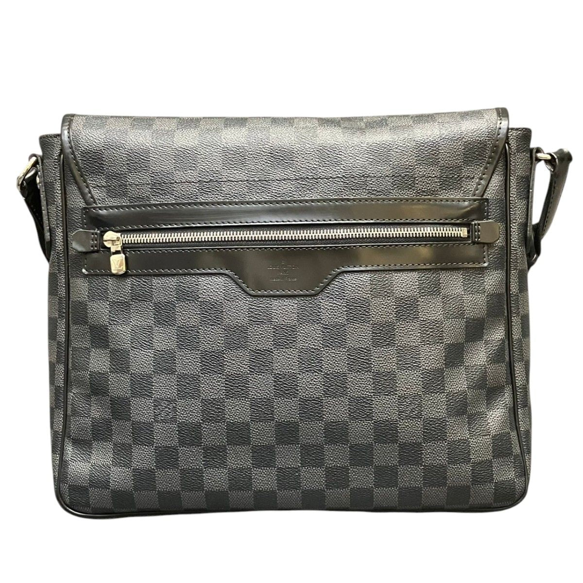 Louis Vuitton Daniel MM Damier Graphite Shoulder Bag Canvas — view 2