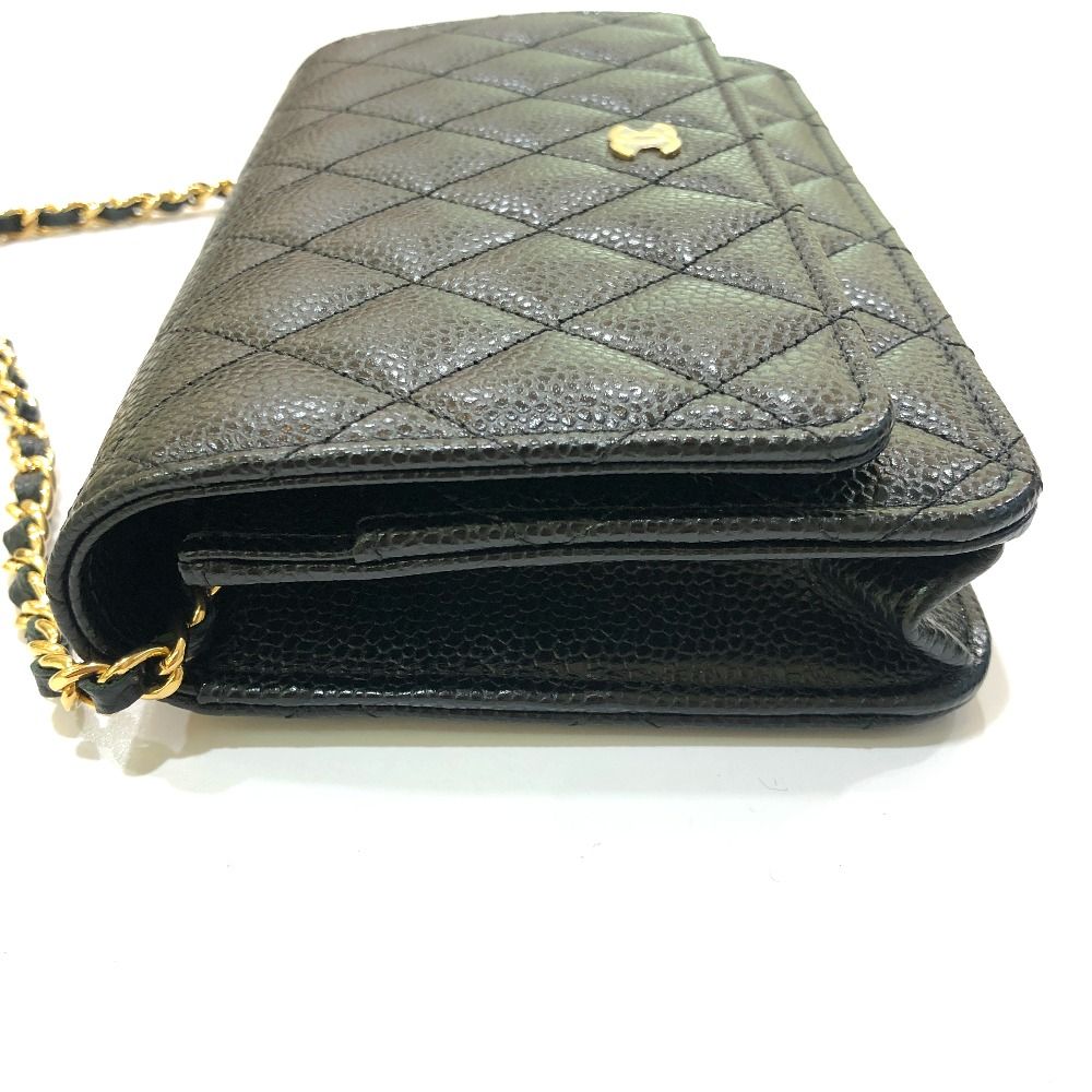 Chanel Shoulder Bag CC Logo Caviar Leather Black — view 3