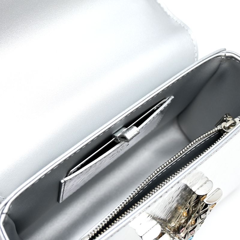 Louis Vuitton Shoulder — view 6