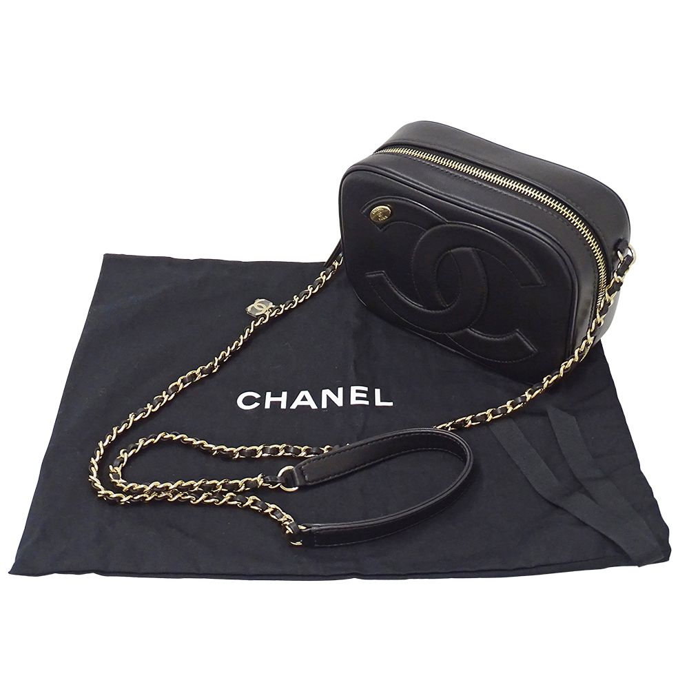Chanel Shoulder Bag Leather Black Gold Chain Small — view 8