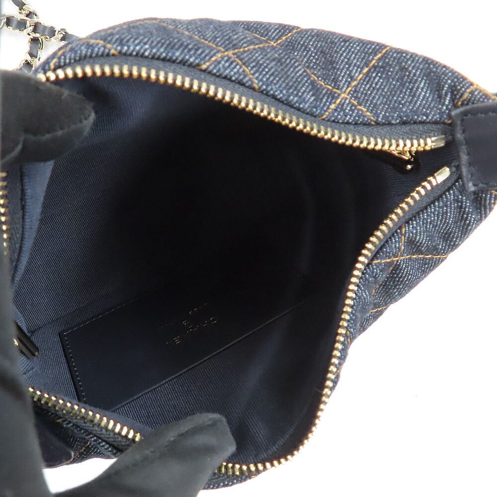 Chanel Classic Chain Clutch Pre Collection Denim — view 8