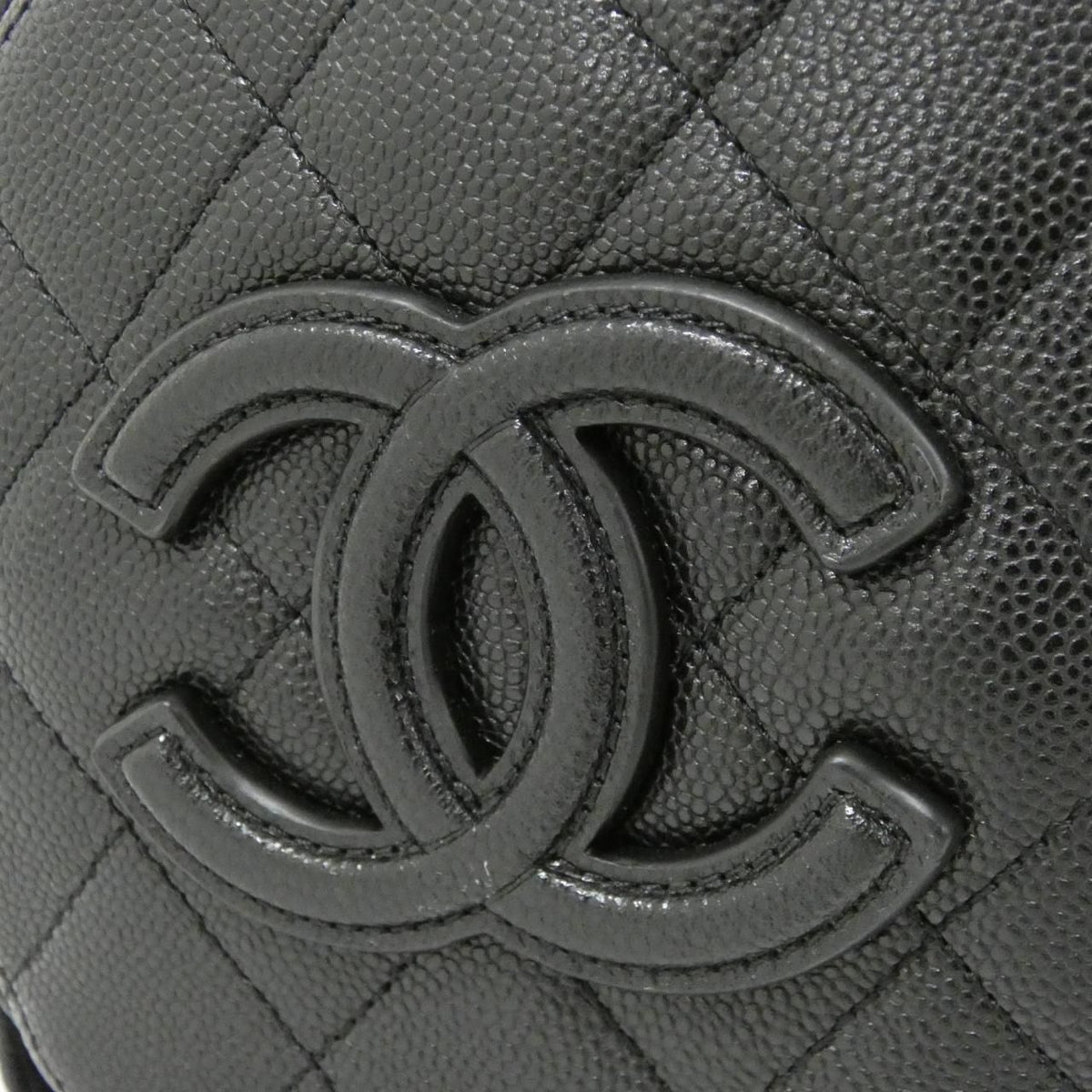 Chanel Shoulder Bag Black — view 4