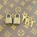 Louis Vuitton Monogram Alize 24 Earl Boston — view 4