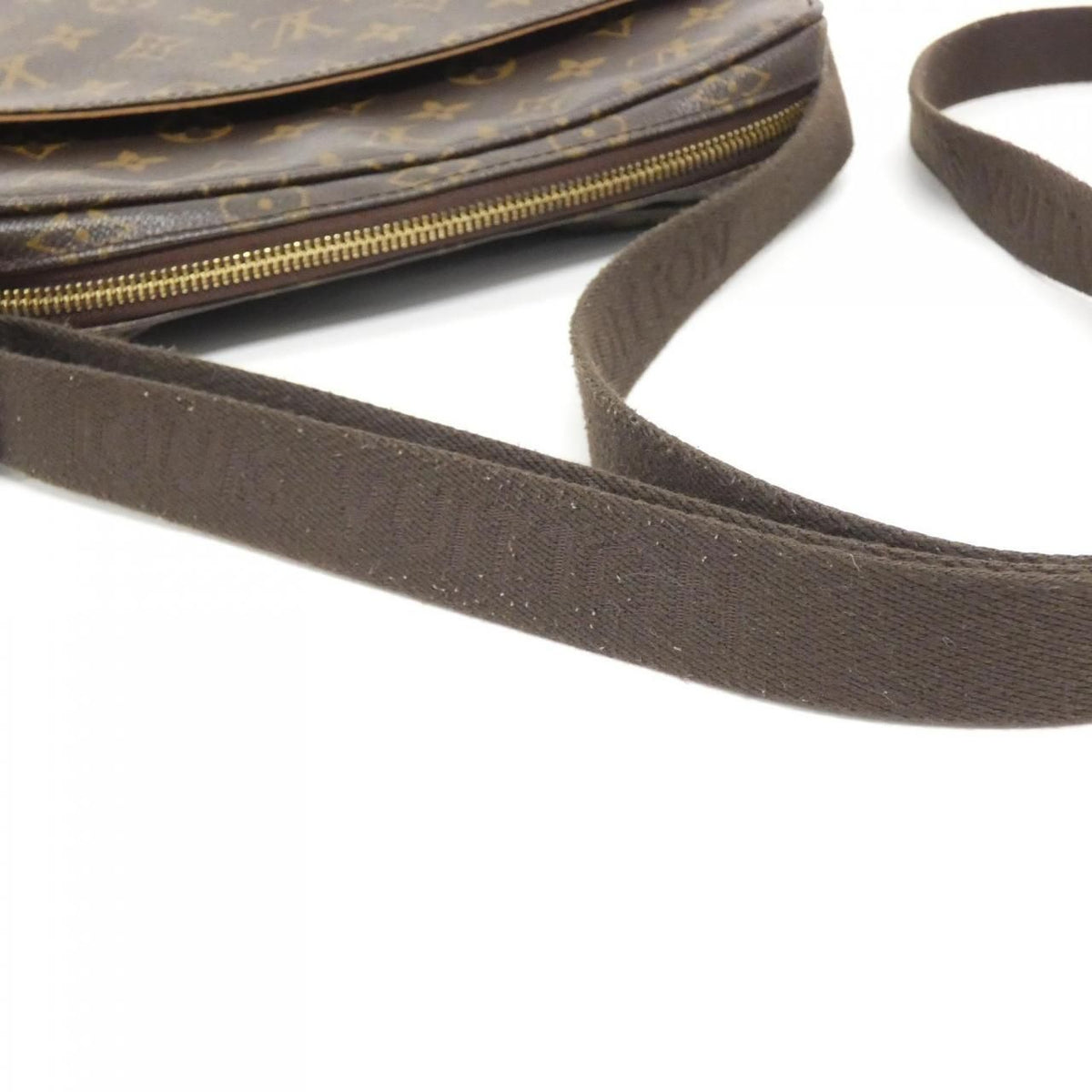 Louis Vuitton Monogram Trotteur Boble Shoulder — view 6