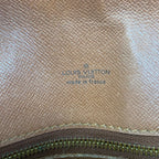 Louis Vuitton Shoulder Bag Monogram Cite MM — view 8