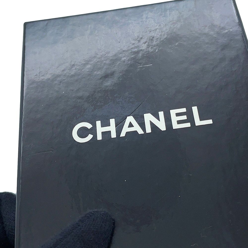 Chanel Brooch 5 CC Logo Metal 94 — view 9