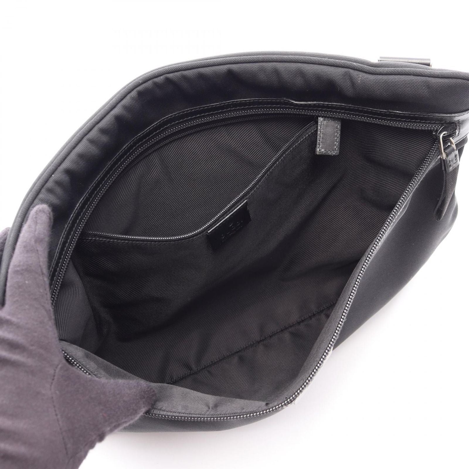 Gucci Shoulder Bag Black Canvas Leather — view 3