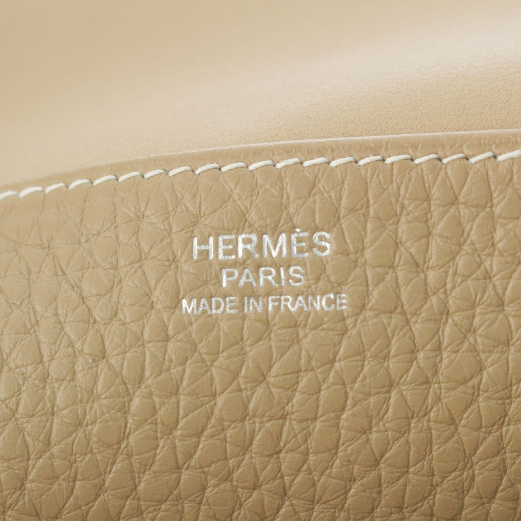 Hermes Halzan 31 Taurillon Clemence Silver 2-Way Shoulder Handbag a Trench — view 8