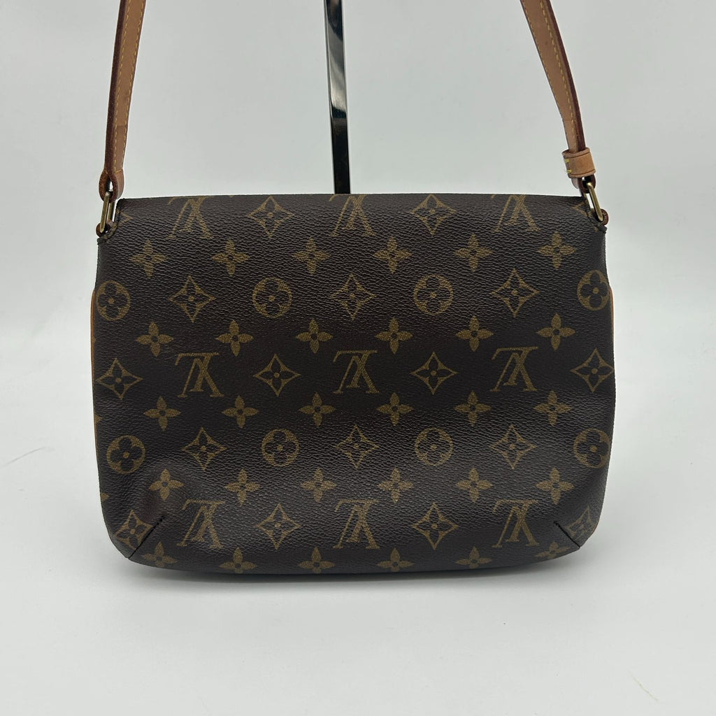 Louis Vuitton Musette Tango Short Shoulder — view 3